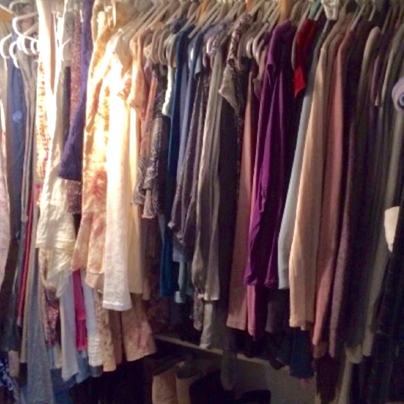 With a flower 🌹 is 5.00 ea when u buy 3+ items - Picture 2 of 2